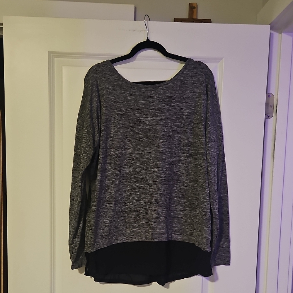 Danskin Charcoal and Black Long Sleeve Top